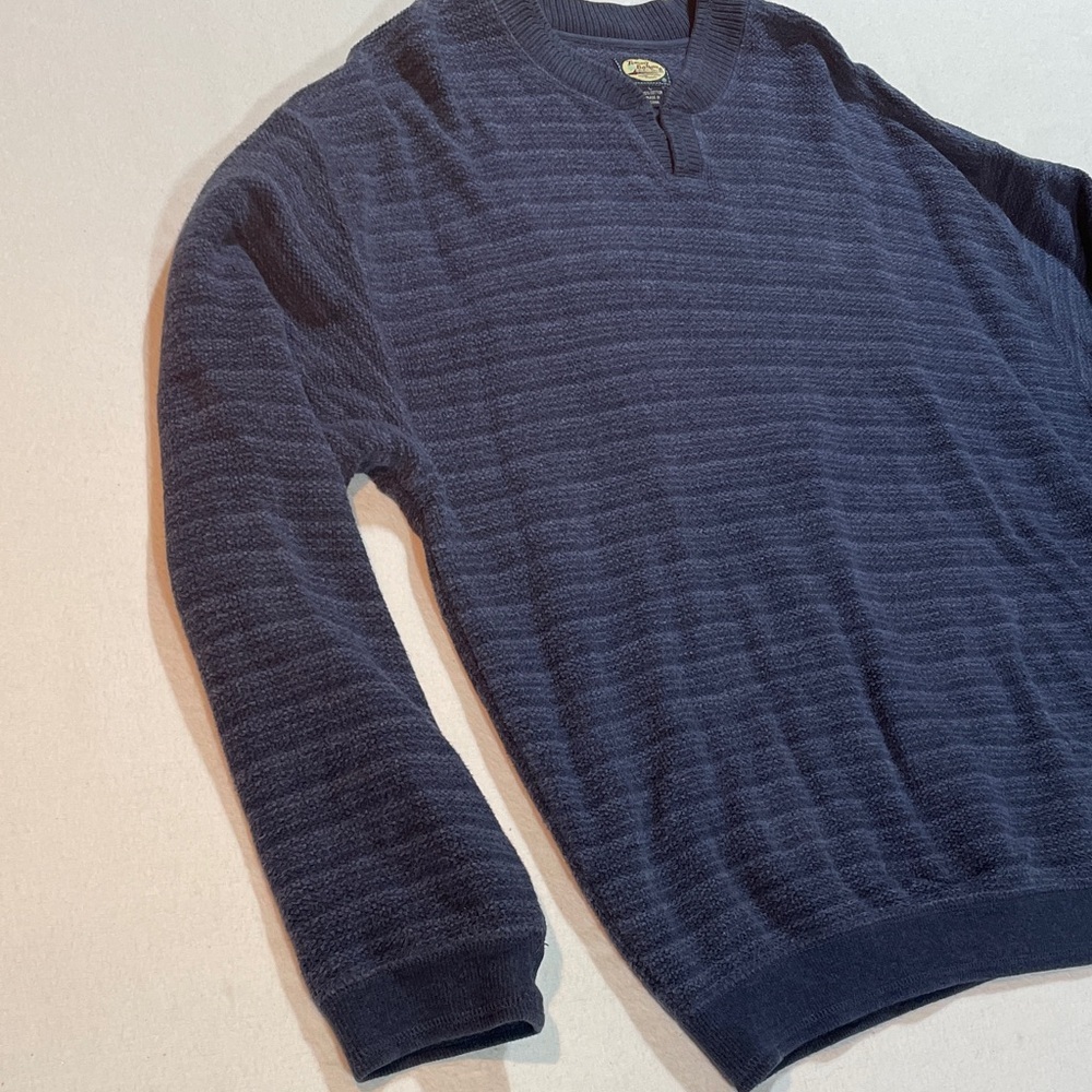 Tommy Bahama Navy Crewneck Sweater Classic Knit Design Relaxed Fit XL - Picture 4 of 12